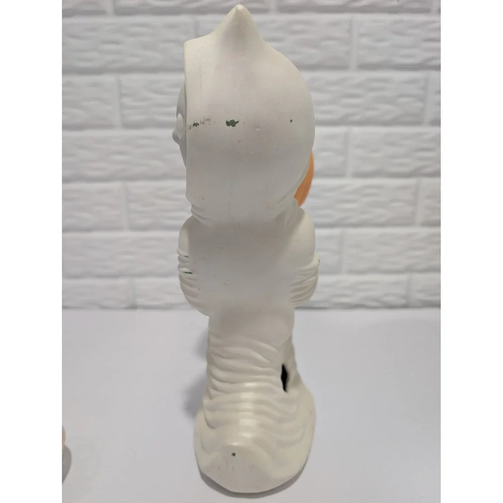 Vintage Ceramic Running Ghost Holding Pumpkin Lighted Halloween Figurine 70s 80s